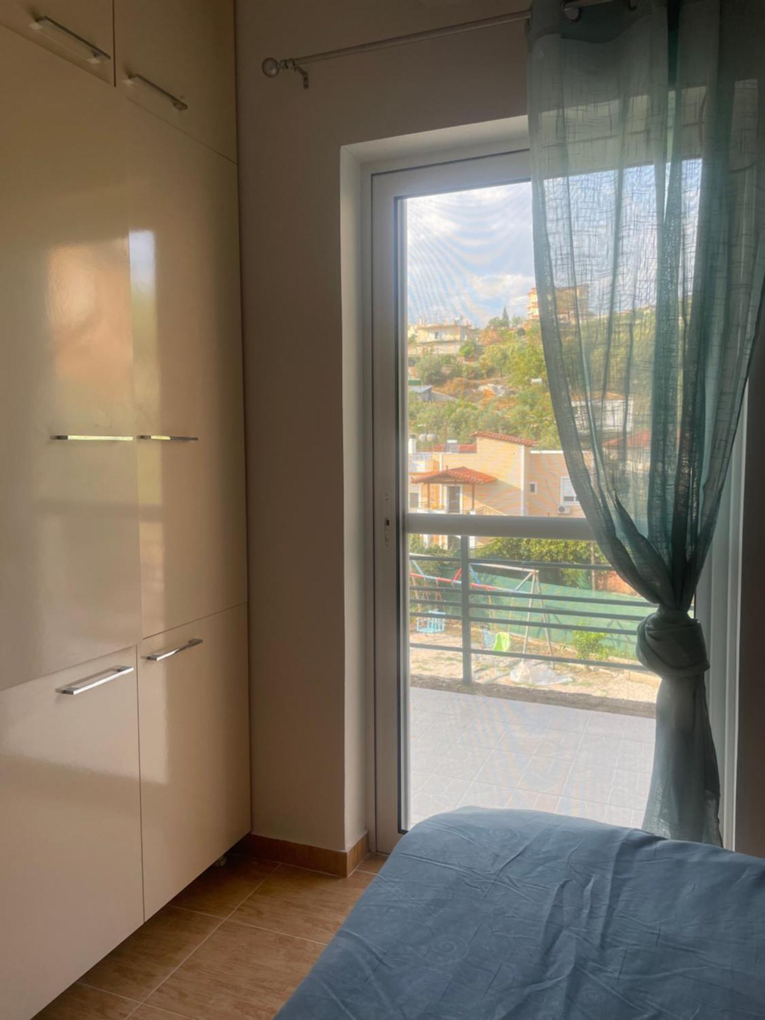סרנדה Anastasias Apartments מראה חיצוני תמונה
