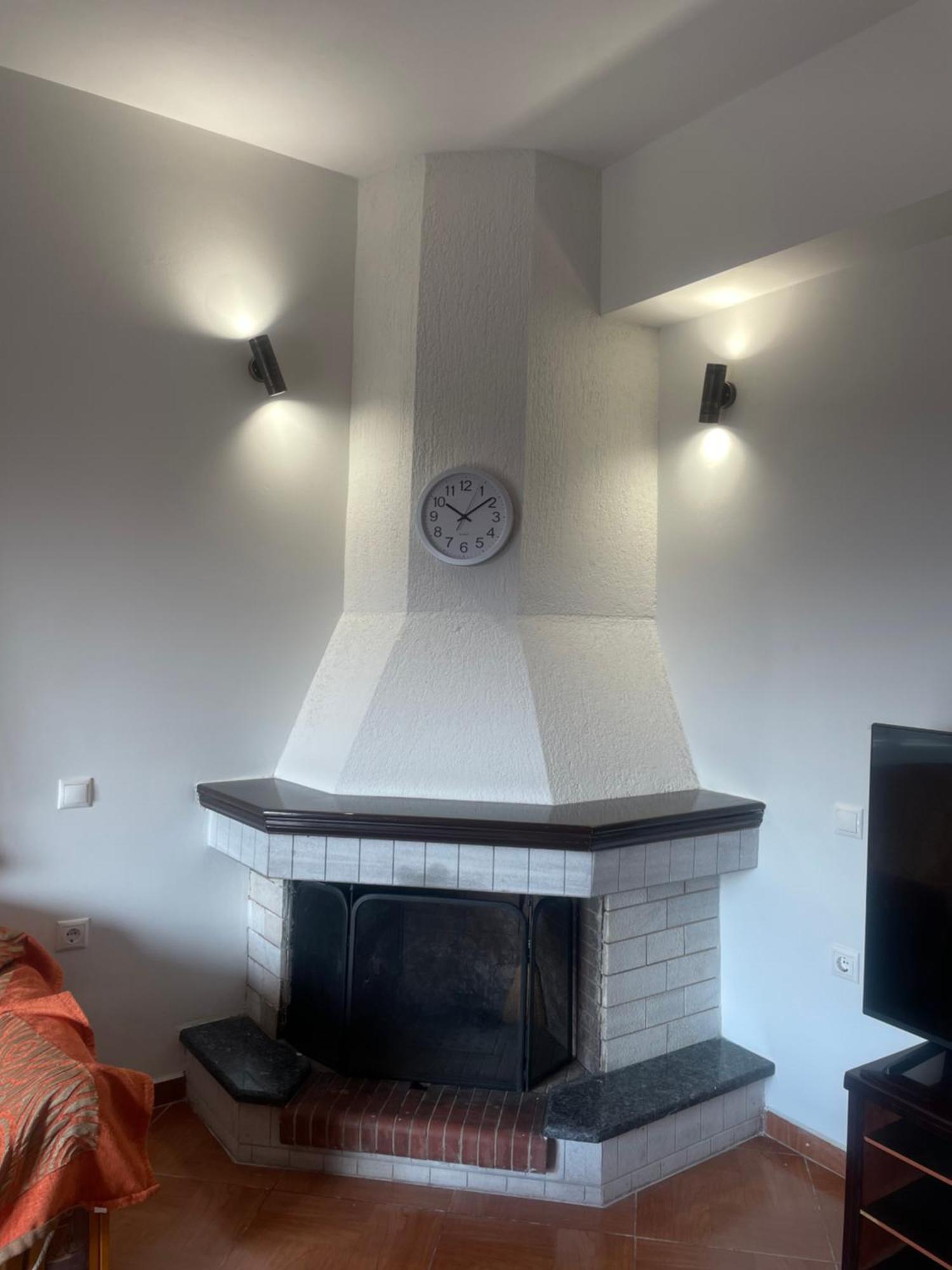 סרנדה Anastasias Apartments מראה חיצוני תמונה
